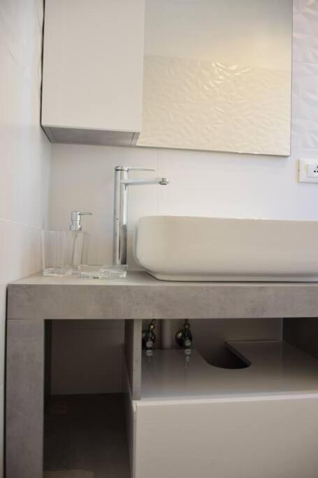 Marina House - Iulm Navigli San Paolo Apartment Милано Екстериор снимка